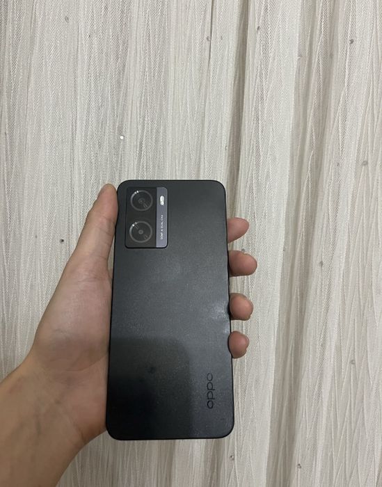 Oppo A57s. 128gb.