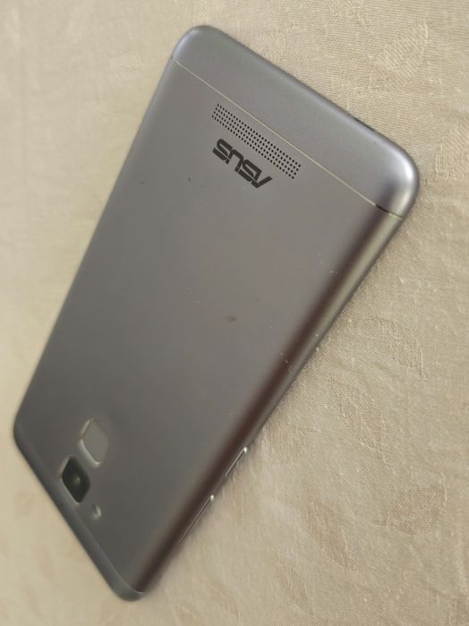 Telefon ASUS Zenfone 3 Max Dual SIM