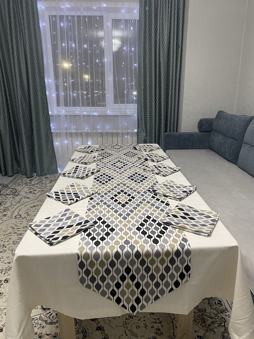 Скатерть, раннер и салфетки