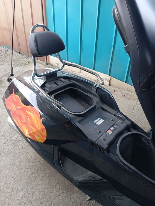 Максискутер Yamaha maxam