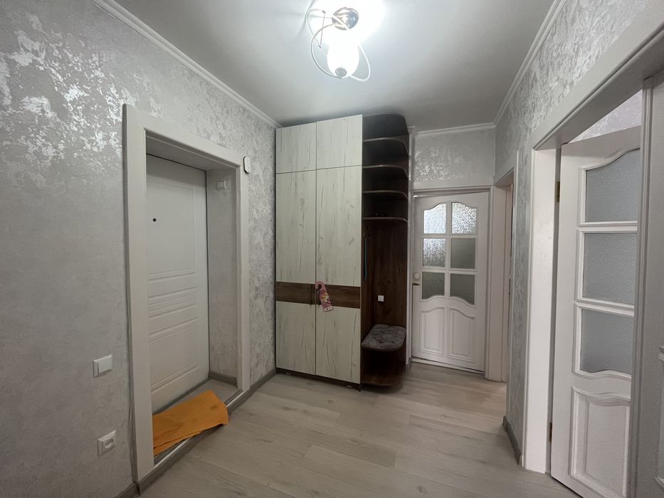 Аренда ! Шастри 2 комн/4/4 с обстановкой