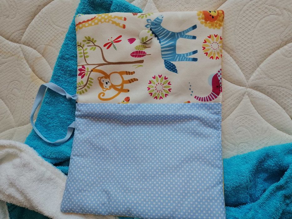 Детски халат + корица за книжка