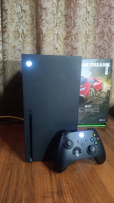 Продам XBOX Series X 1TB
