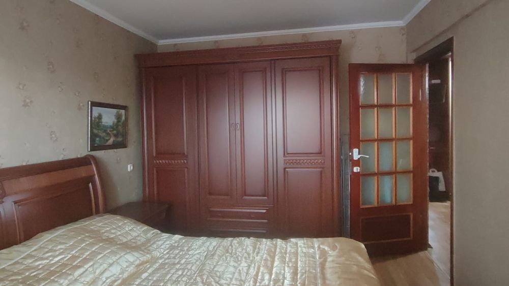 Продается 4 х комнатная квартира
