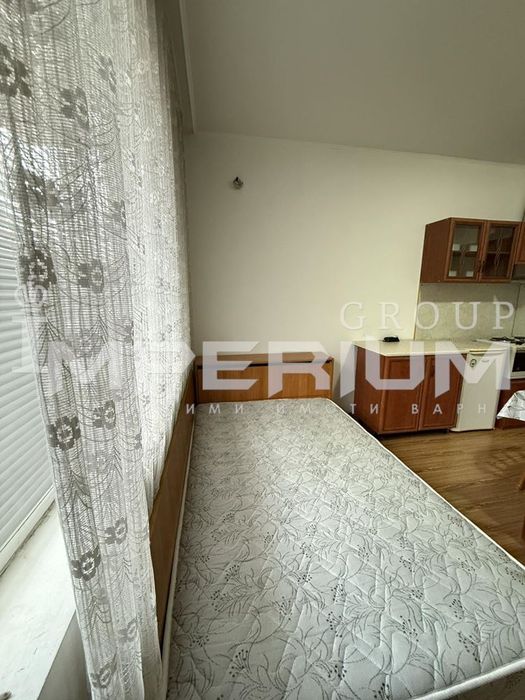 Дава се под наем Едностаен апартамент в Варна, Трошево - 25 кв.м за 214.2 € - Снимка #2