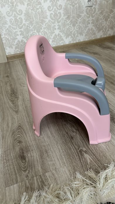 Продам горшок детский