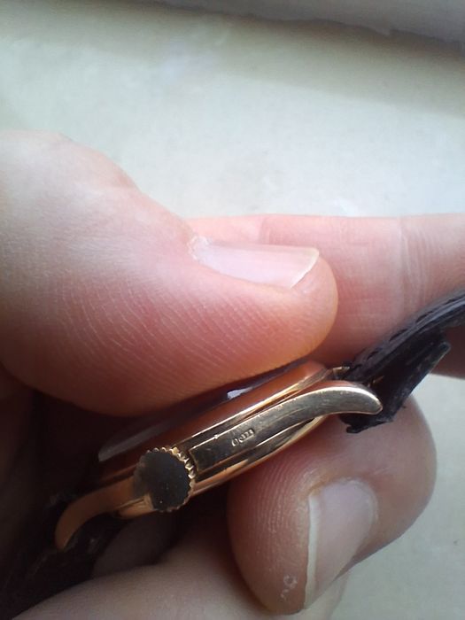 Longines златен часовник. 9к