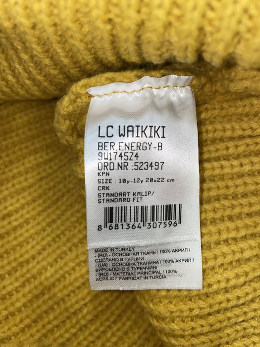 Детская шапка для девочки весна-осень