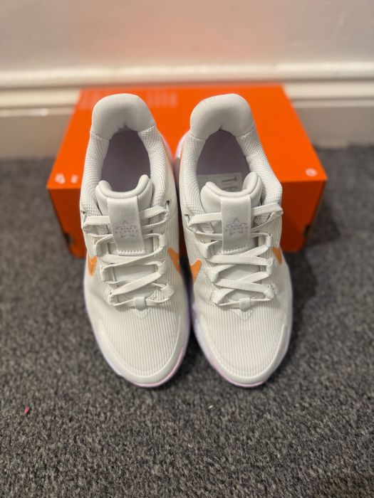 Детски маратонки Nike Star Runner 4