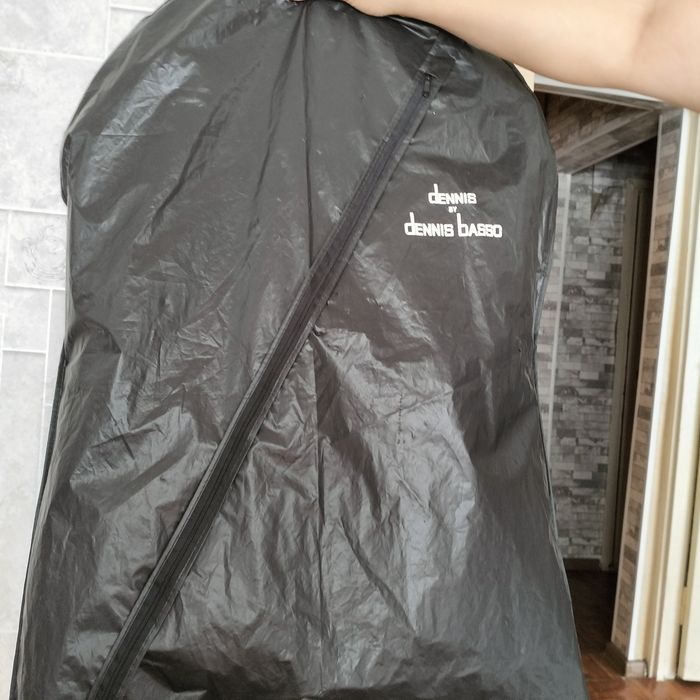 Продам мужской костюм