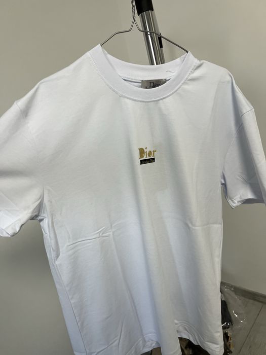 Tricouri calitate premium