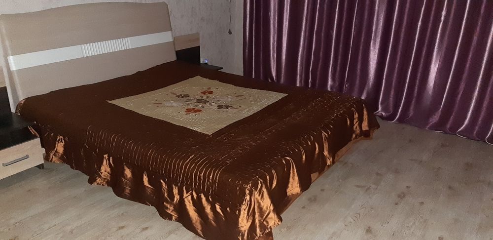 Посуточно .почасам.Фото соответствует действительн.см.другие кв.(м/р,,