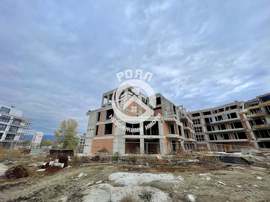 Продава се Мезонет в Пловдив, Христо Смирненски - 206 кв.м за 1214 €/кв.м - Снимка #1