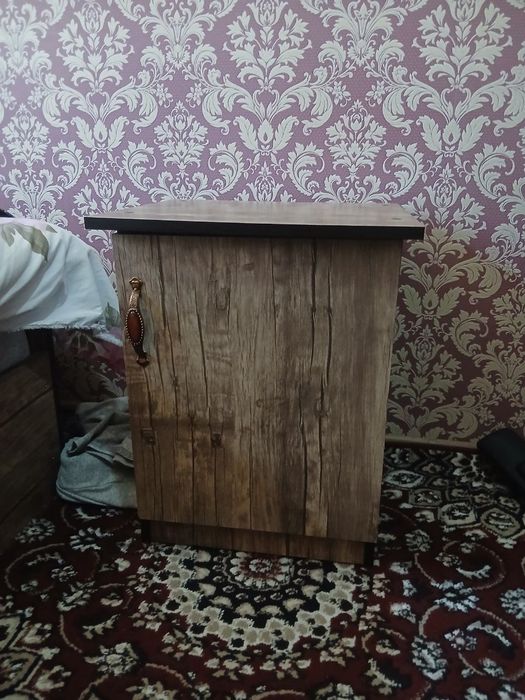 Спальная мебель почти новая