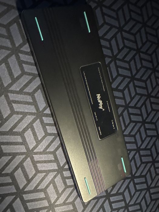 Nuphy air 60 с чехлом