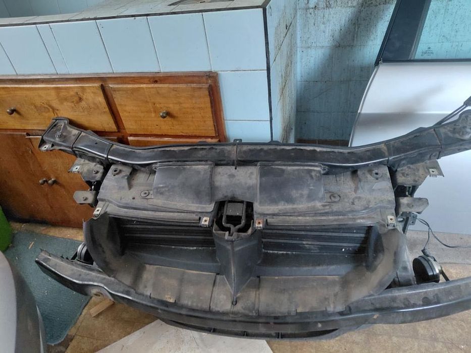 Части BMW E90 face