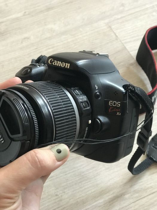 Фотоаппарат CANON EOS Kiss X4