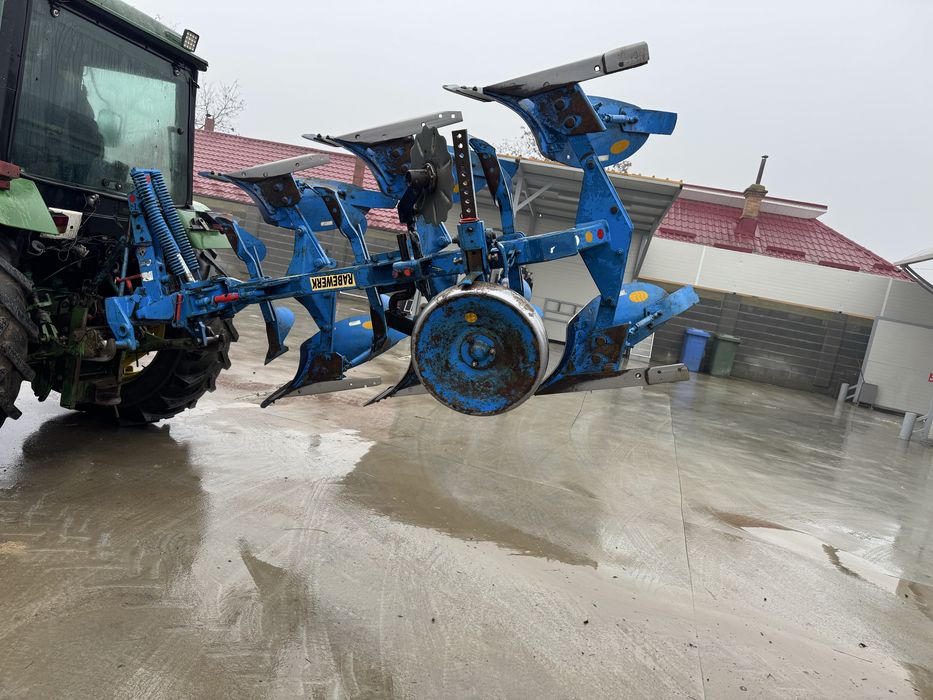 Vând Plug reversibil hidraulic Rabewerk 2+1