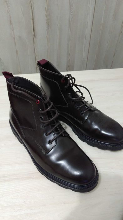 Продаются мужские ботинки кожаные европейского производства. Скидка.