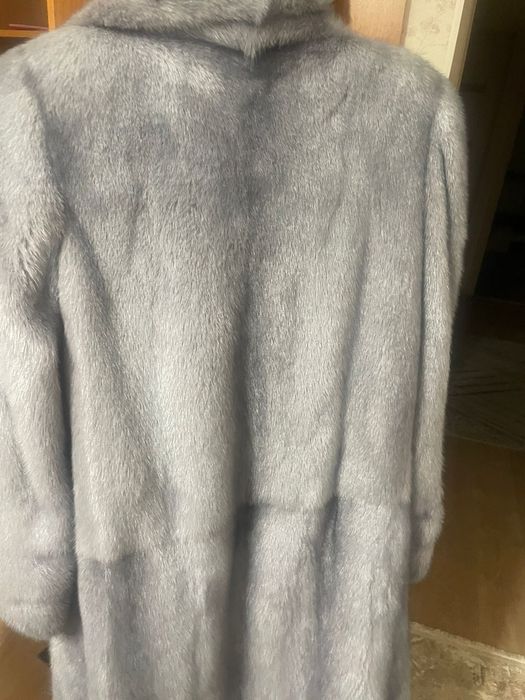 Верхняя  женская одежда