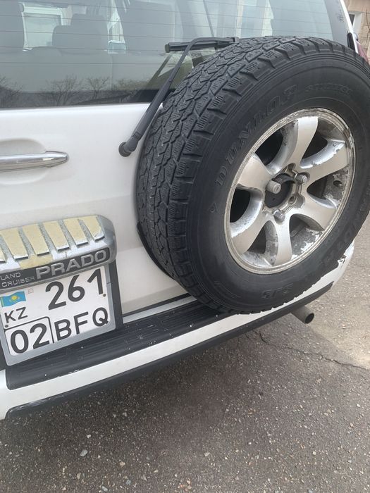 Тойота Ландкурзер Прадо 120