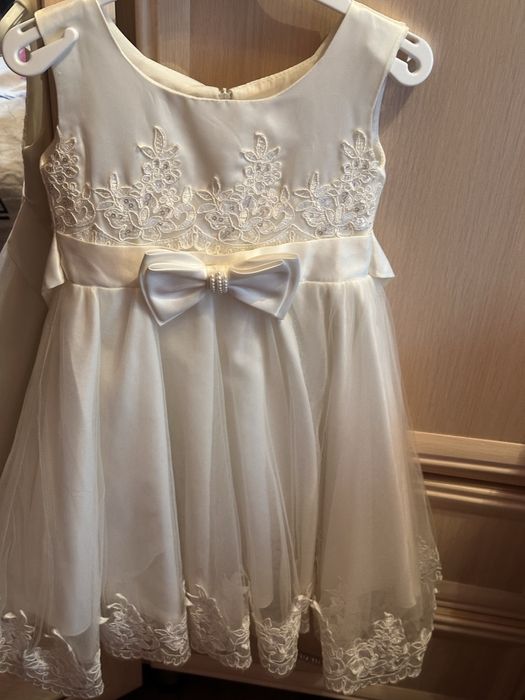 Продам детское платье