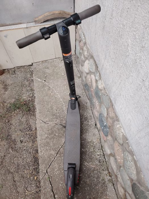 Электросамокат продаю