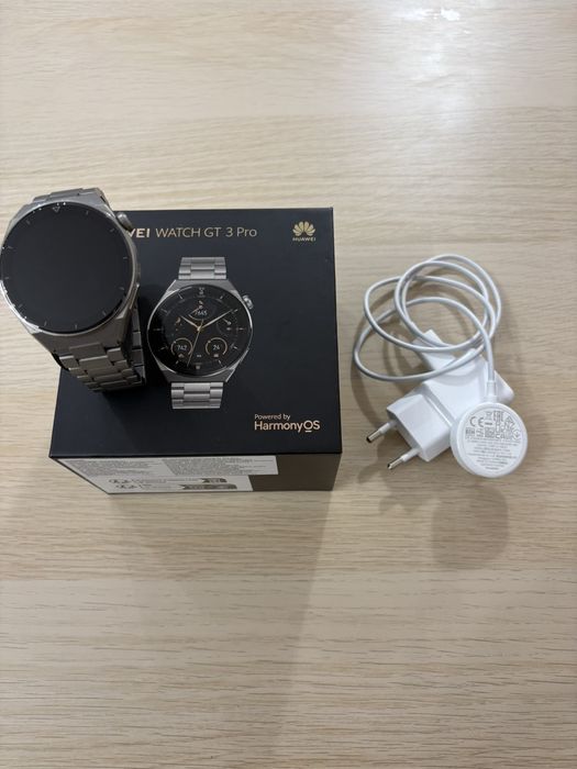 Часовник Huawei GT3 PRO