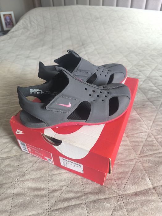 Детски сандали Nike 33.5