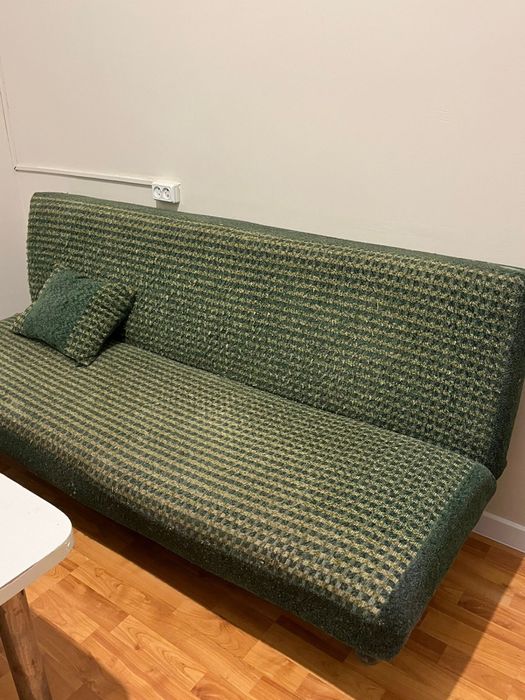 Продам 1 диван 2 кресло