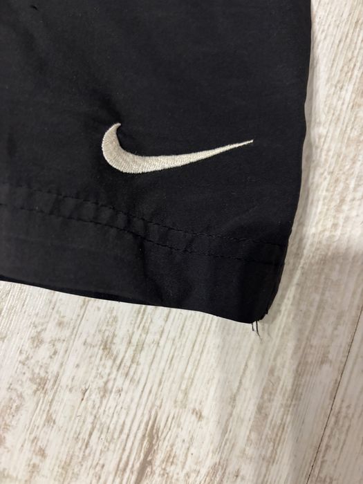 Nike Swoosh шорти за бягане
