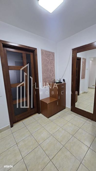Apartament spațios cu 3 camere – 70 mp | Zona Poli 2