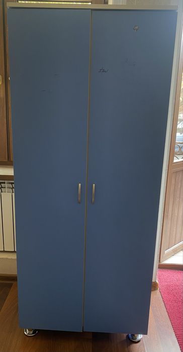 Детский шкаф сотилади