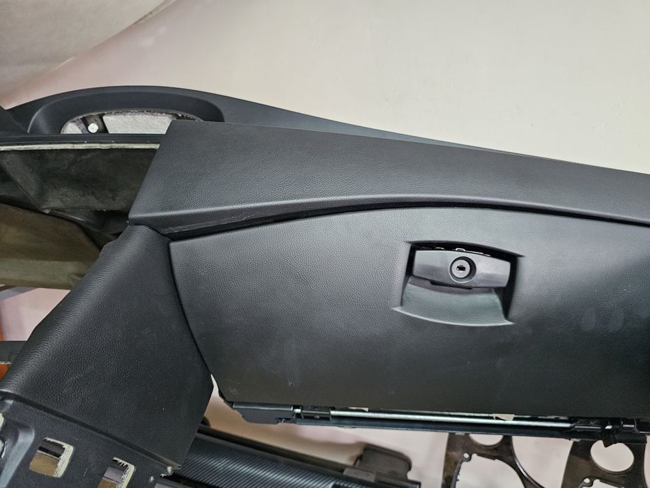 Табло бмв е60 tablo bmw e60 e61 бутон старт стоп