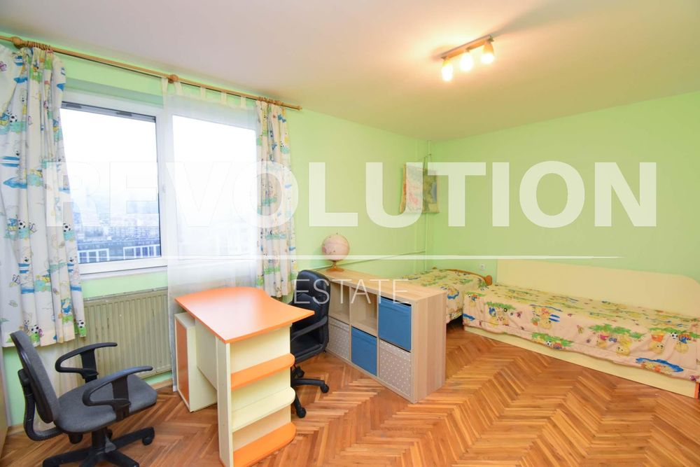 Дава се под наем Четиристаен апартамент в София, Младост 3 - 97 кв.м за 700 € - Снимка #7