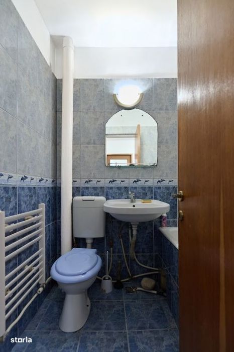 Apartament Doua Camere Decomandat Razboieni