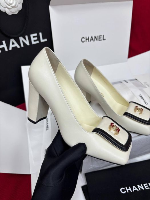 Дамски обувки Chanel