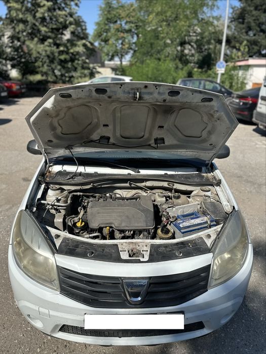 Dacia Sandero 1.2 НА ЧАСТИ