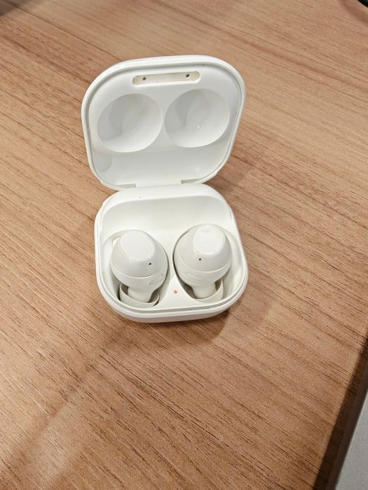 Samsung buds FE наушники