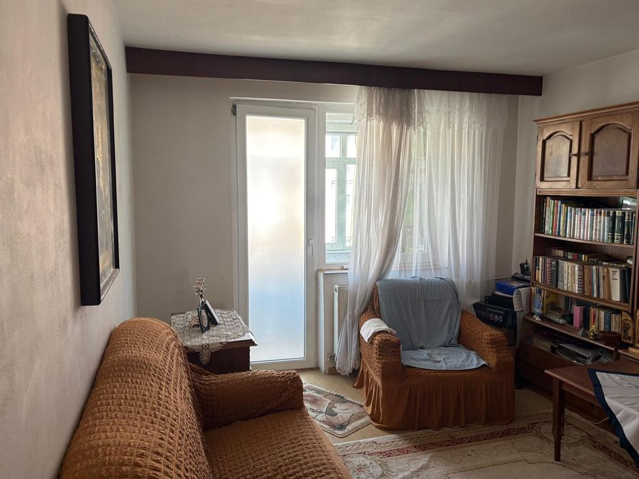 Apartament 2 camere de vanzare - Central - Str Ion Creanga