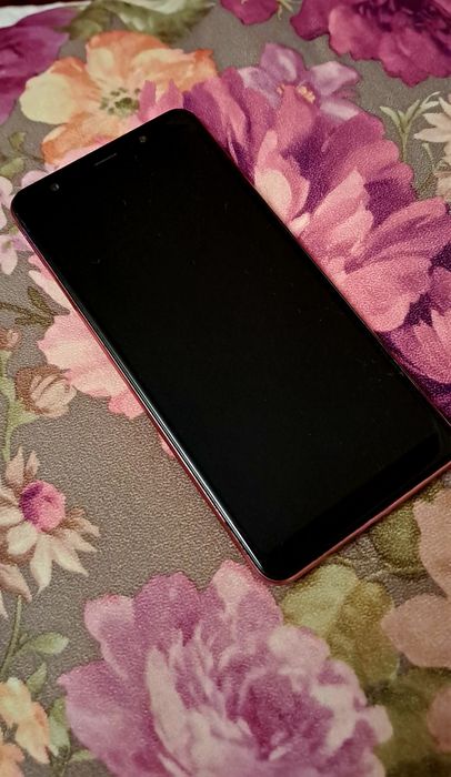 Продам телефон Samsung Galaxy A7