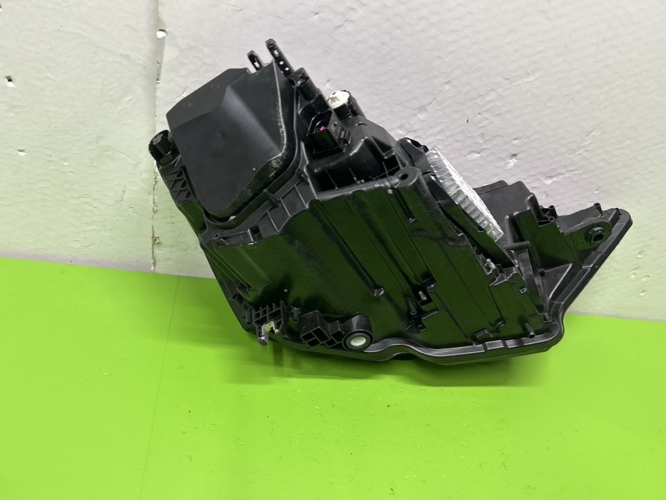 Far faruri Audi A6 C8 4K full led adaptiv Matrix stanga