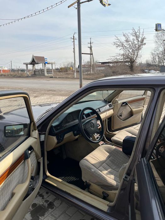 Мерседес 124 хорошем