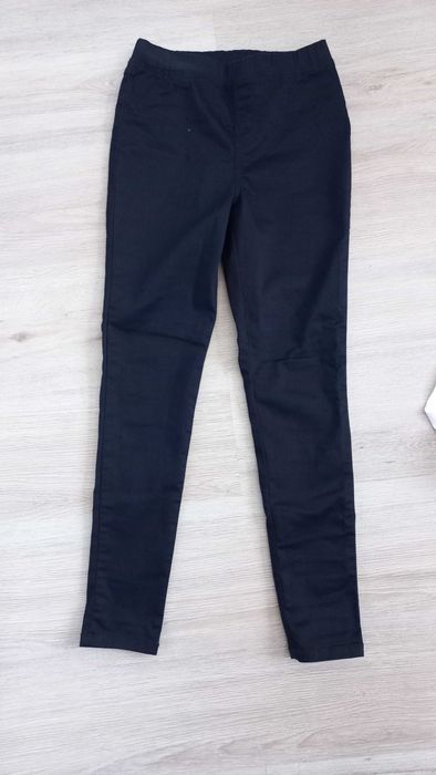 Нов тъмно син панталон за момиче Lc waikiki