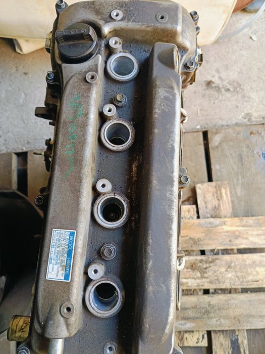 Двигатель на Toyota 2AZ-FE