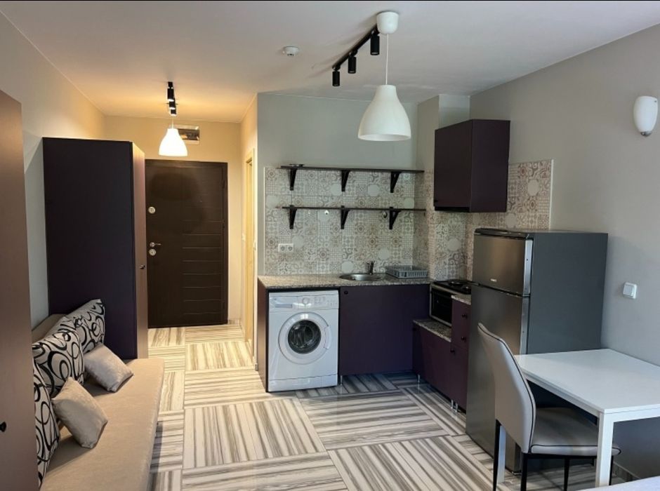 Дава се под наем Едностаен апартамент в София, Студентски град - 50 кв.м за 408 € - Снимка #2