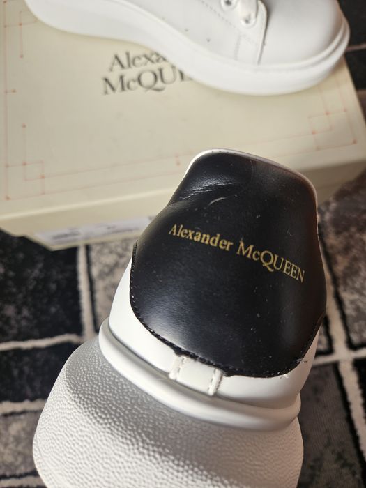 Alexander McQueen Sneakers 44