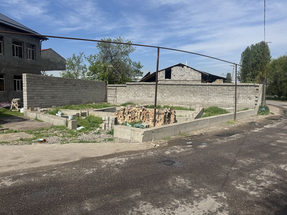 прадаю землю 13 /16 метир сергили раео махала кум арик