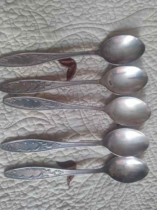 Продам мельхиоровые столовые приборы