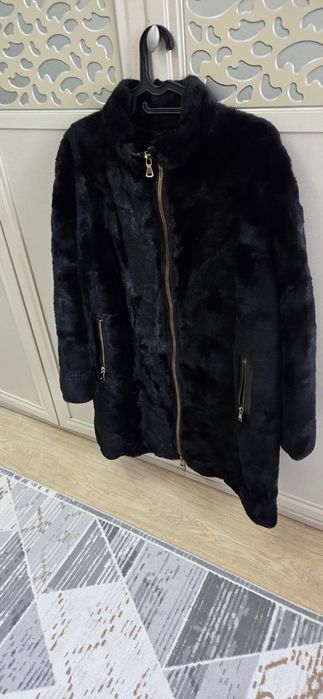 Норковая шуба срочно